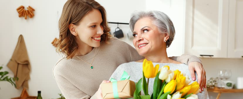 Christmas Gifts for Women 14K Plated Gold Necklace for Women Square Crystal Necklace with Snake Chain Gold Jewelry for Womens Birthday Gifts for Wife Birthstone Necklaces for Wife Jewelry for Girlfriend Gift for Anniversary Wedding Valentines Mother's Day