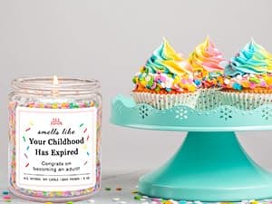 18 Year Old Birthday Gifts for Daughter, Friend, Sister, Niece, Creamy Vanilla with Sprinkles Homsolver 18th Birthday Gifts for Girls, 18th Birthday Decorations Candle B0DCB8F4K5