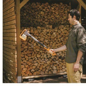 Fiskars X14 Universal Hatchet 14", Forged Steel Blade for Limbing & Chopping Kindling, Ergonomic Curved FiberComp Handle & Low-Friction Coating for Clean Cuts in Fresh Resinous Wood