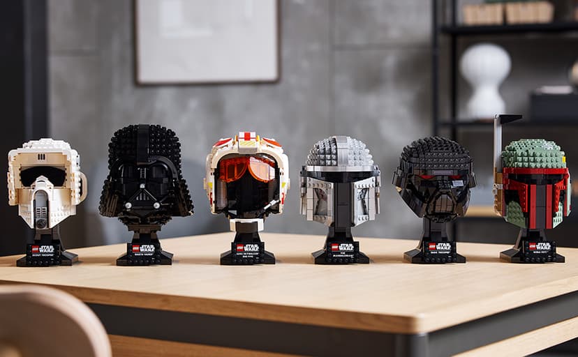 LEGO Star Wars The Mandalorian Helmet 75328 Buildable Model Kit, Display Collectible Decoration Set for Adults, Men, Women, Mom, Dad, Collectible Gift Idea