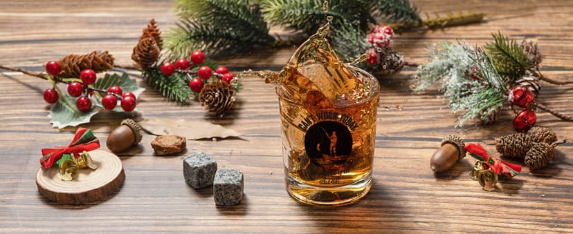 Fishing Gifts For Men, Whiskey Gifts for Men Fisherman, Fishing Gift For Man Boys Unique, Funny Bourbon Angling Gift, Whiskey Set Presents For Man