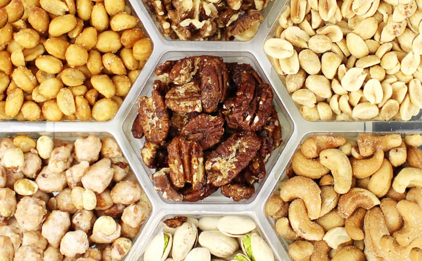 Christmas Nuts Gift Basket for Holiday Season, Premium Mixed Nut Assortment Gift Gourmet Snack Food Present Box, Christmas Gift Basket for Family (7 Sectional)