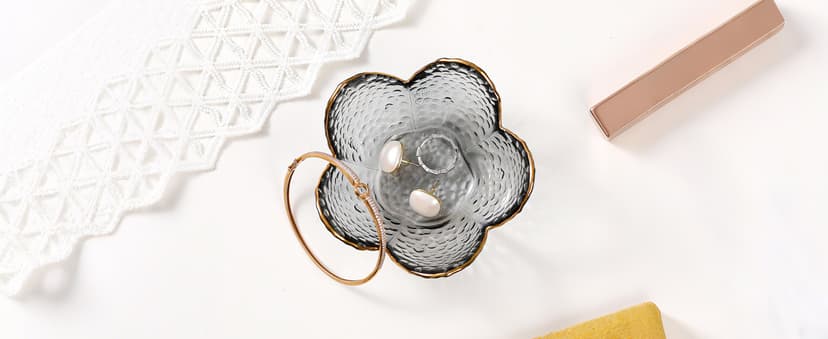 Purple Flower Jewelry Dish Glass Ring Dish Jewelry Tray Cute Vanity Organiser Room Decor Aesthetic Nightstand Bathroom Decor Trinket Dish Ring Holder Valentine's Friendship Birthday Gifts for Women