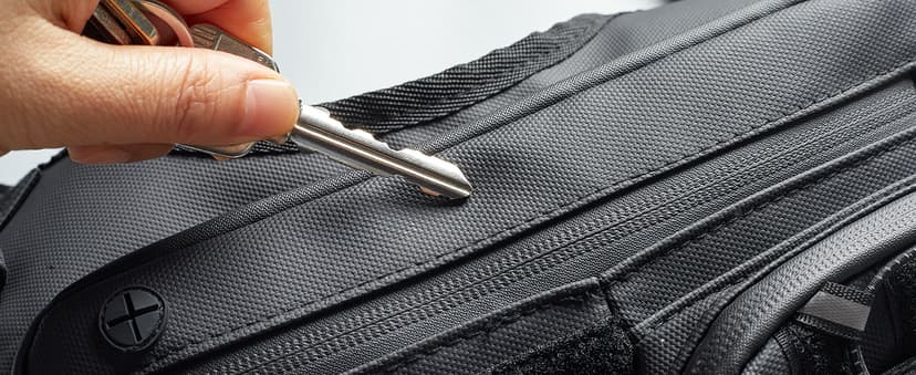 Running Vest with 2L Water Bladder, Hydration Backpack, USA Original Patent, Lightweight Hydration Pack with Gear Holder, Reflective Chest Pack for Men Women for Marathon