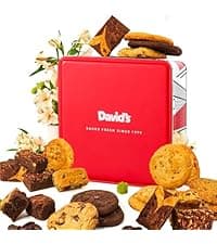 David’s Cookies Gourmet Assorted Cookies and Brownies Gift Basket - 12 x 1.5oz fresh baked cookies and 10 x 2oz individually wrapped brownies - Great for Sharing, Ideal Gift for All Special Occasions