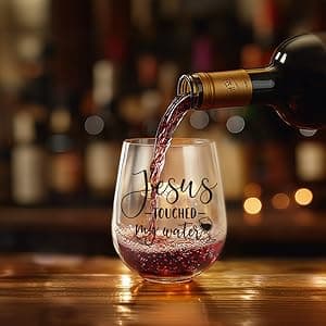 LITTLEBIGGER Friendship Gifts for Women – Christmas Wine Glasses – 15 oz Scratch-Resistant Wine Glass, Birthday Gifts for Women, Mom, Sisters, Friends, Gifts for Christians, Christmas gifts