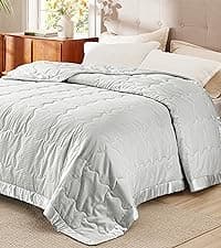 Bedsure Sage Green Throw Blanket for Couch - Checkered Fleece Blankets Gifts for Women Men Girls, Cute Soft Cozy Throw for Bedroom Home Decor Gifts, 50x60 Inches