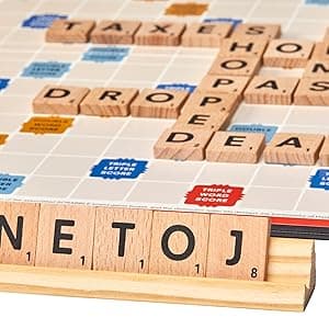 Hasbro Gaming Scrabble Board Game, Classic Word Games for Kids Ages 8 and Up, Fun Family Game for 2-4 Players, The Classic Crossword Game
