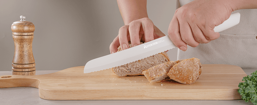 Astercook Knife Set, 13 Pieces Kitchen Knives Set with Healthy Anti-Rust Coating, Dishwasher Safe, Stainless Steel Chef Knife Sets with 6 Blade Guards, Perfect Holiday Gifts for Kitchen