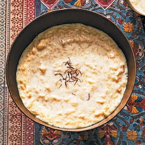 Tasting History: Explore the Past through 4,000 Years of Recipes (A Cookbook) 1982186186