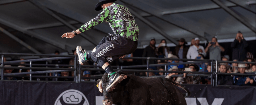 HOOEY Cologne Gift Set for Men – Includes 3.4 oz Cologne, 0.33 oz Travel Spray & 4 oz Soap - Rugged Masculine Long Lasting Scent with Leather, Sandalwood & Amber - Bold Grooming Gift for Him