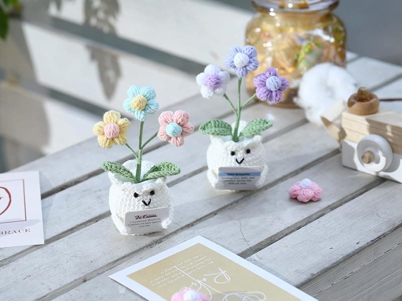 Cute Gifts for Women, Boss Day, Teacher Appreciation, Coworker & Nurse Thank You Gift, Desk Decor, 4.7 In H × 2.4 In W Forget-Me-Not Crochet Flower Potted Plant Gift B0F26ST99P