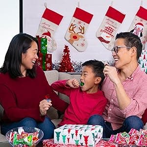 Ring Pop Candy, Christmas Lollipops, 20 Ct Party Favors in Assorted Fruity Flavors - Full Size, Bulk Variety Pack, Individually Wrapped Hard Candy For Stocking Stuffers, Holiday Gifts