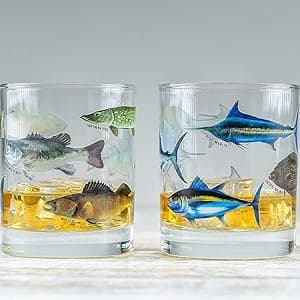 Greenline Goods – Fly Fishing Glass Set for Fisherman and Outdoorsman – Fly Lures Themed 10 oz Whiskey Drinking Glass Set of 2