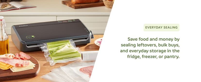 FoodSaver Vacuum Sealer Machine, Automatic Bag Detection, Sous Vide Friendly, with sealer bags, roll, handheld vacuum sealer, black