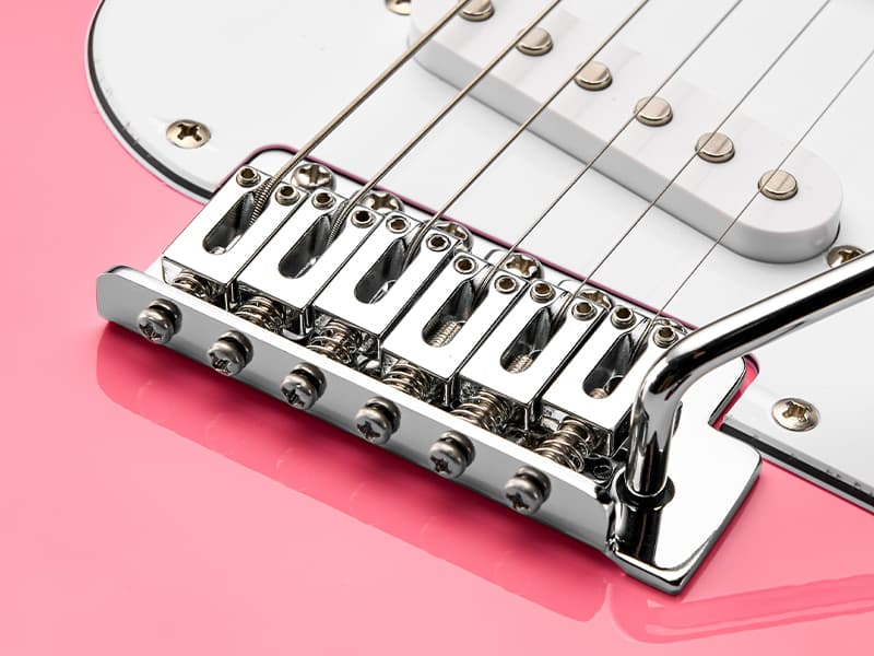 Vangoa 39 Inch Full Size Electric Guitar Beginner Kit Solid Body SSS Pickups with Amp, Bag, Tremolo Bar, Strings, Tuner, Picks, Strap, Capo, Cable for Starter Girls Adults Teens, Petal Pink