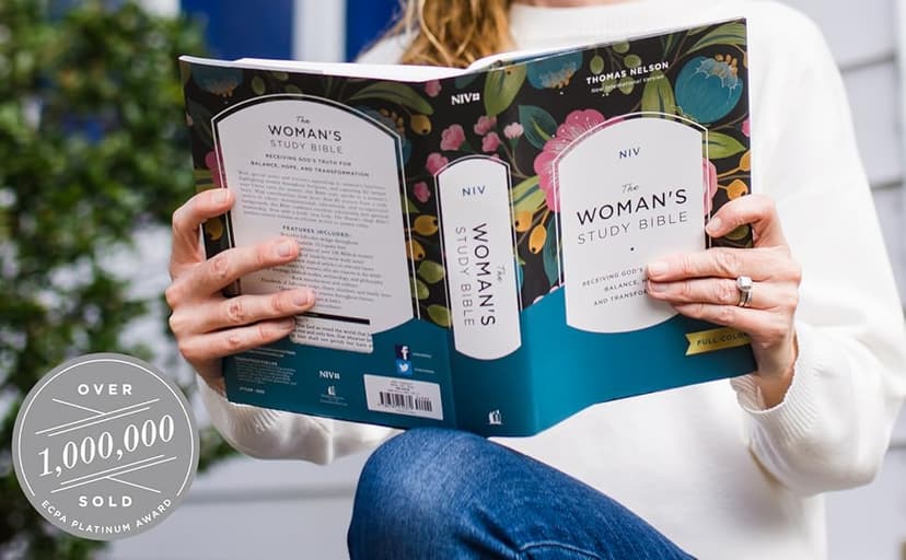 NIV, The Woman's Study Bible, Hardcover, Full-Color: Receiving God's Truth for Balance, Hope, and Transformation
