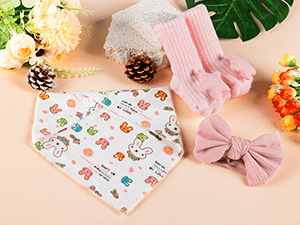 Newborn Baby Girl Gift, 9 Pcs Baby Gifts for Girls Newborn Essentials, New Baby Girl Gift Basket Baby Shower Gender Reveal Gifts, New Mom Gift Swaddle Blanket Bunny Rattle Gift Set