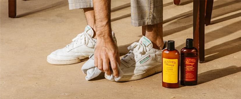 Leather Honey Complete Leather Care Kit: Cleaner, Conditioner, 2 Cloths. Non-Toxic Leather Care Made in The USA Since 1968. Restore Couches, Car Seats & Interior, Jackets, Shoes & Bags. for Any Color