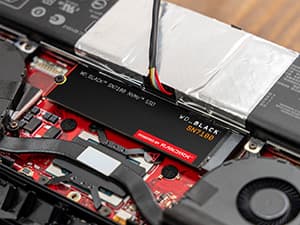 WD Black SN7100 2TB NVMe SSD - Gen4 PCIe, M.2 2280, Up to 7,250 MB/s Read, Up to 6,900 MB/s Write, Next Gen TLC 3D NAND, for Laptops, Handheld Gaming Devices - WDS200T4X0E