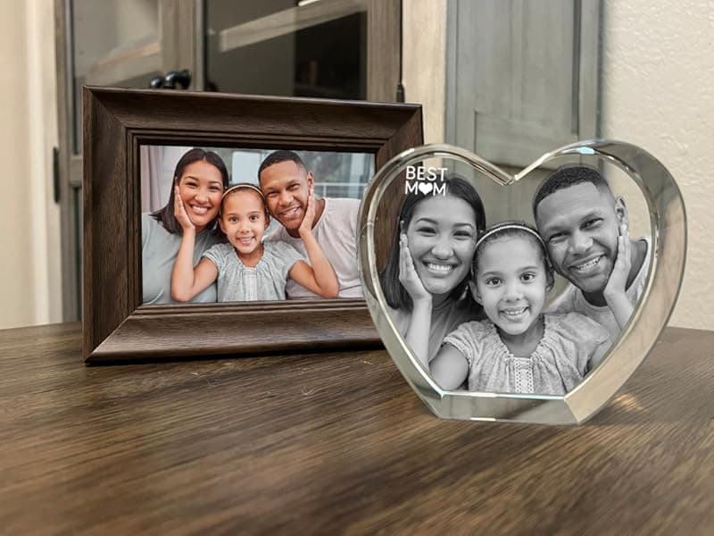 3D Crystal Photo, Christmas Personalized Gift,Customized Gifts for Wife, Women, Him, Her, Dad and Mom. Custom Picture Gifts for Christmas, Father's Day, Birthday, Wedding, Anniversary, Memorial, Picture Gift for Pet Lovers.