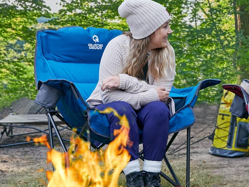 Guide Gear Oversized Extra Large Padded Camping Chair, Portable, Folding, Large Camp Lounge Beach Chairs for Outdoor, Adults, Men and Women, Heavy-Duty 400 Pound Capacity, with Cup Holder Blue