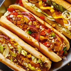 Nostalgia HDT600RETRORED Retro Pop-Up 2 Hot Dog & Bun Toaster, with Mini Tongs, Works with Chicken, Turkey, Veggie Links, sausages & Brats B005Q8X6IO
