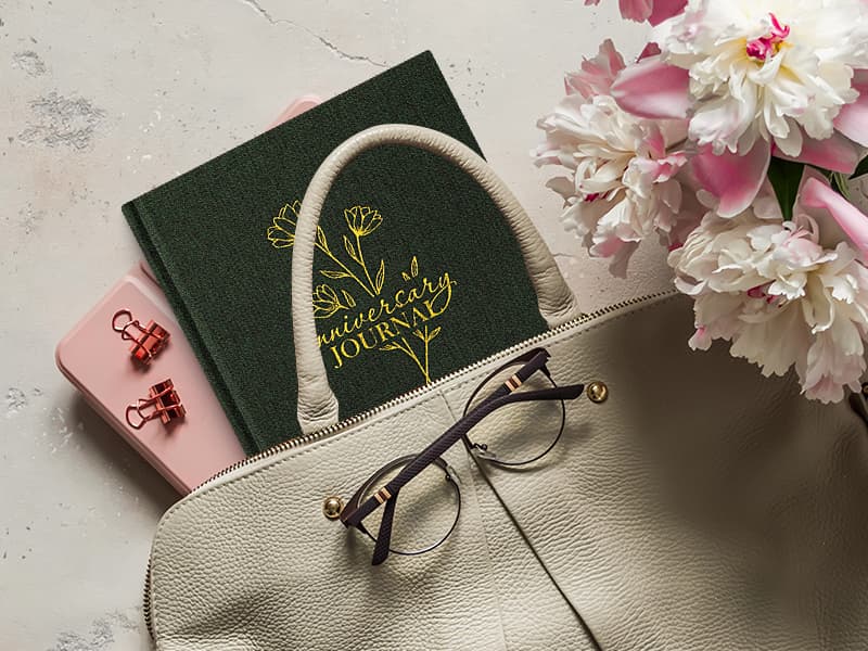 Lanpn Wedding Anniversary Journal Notebook - Linen First Year to 70th Anniversary Scrapbook Memory Book for Couples - Newlywed Marriage Journal Wedding Anniversary Book Gifts (Green, 190 Pages)