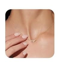 Freekiss Gold Pendant Necklace for Women, Dainty Diamond Necklaces for Women Simple 14K Gold Plated Paperclip Choker Necklaces Cute Minimalist Open Oval Necklaces Gold Jewelry for Women Gifts