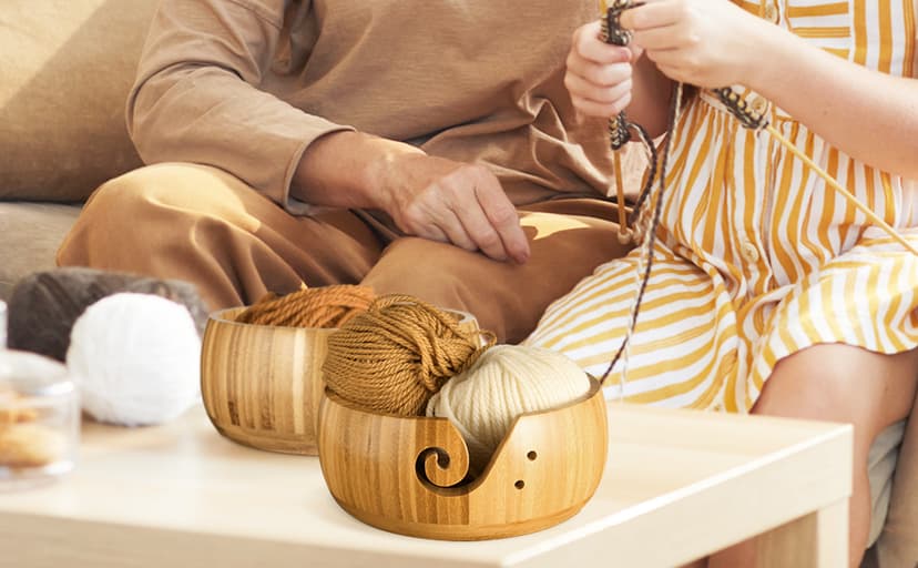 Wooden Yarn Bowl Holder, Craft Knitting Bowl with 8pcs Metal Crochet Hooks, 7.9''Large Yarn Holder Dispenser Yarn Storage Bowls, for Knitters & Crocheters (Bamboo 7.9 inch)