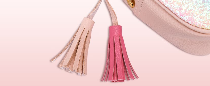 KKXIU Purse Gifts for Girls Cute Little Girl Crossbody Bag Heart Kids Small Backpack with Tassel (A)