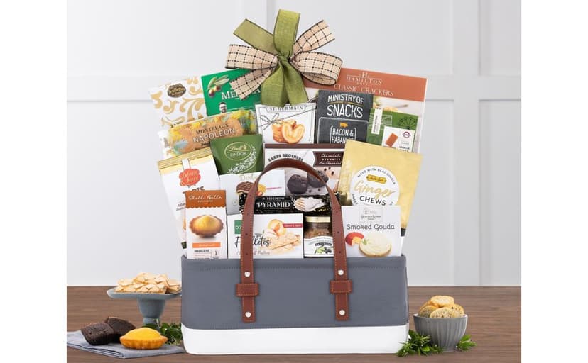 Wine Country Gift Baskets The Connoisseur Gourmet Gift Basket Food Gift Basket for Families College Students Appreciation Thank You Congratulations Get Well Soon Care Package