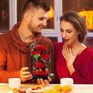 Christmas Flowers Roses Gifts for Mom,Forever Real Preserved Roses in Glass Dome,Christmas Anniversary Thanksgiving Gifts for Wife Girlfriend Women Best Friend Grandma/Purple Rose