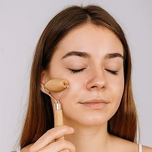 Eco Friendly Unique Natural Gift Beauty Set – Bamboo Makeup Brushes, Vegan Bamboo Roller & Soft Face Towel – Organic Self-Care Box for Women & Teens, Perfect Birthday , Holiday Present”