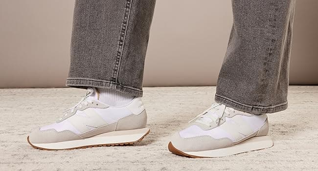 New Balance Women's 237 Sneaker