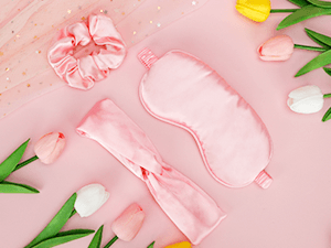 with Luxury Flannel Blanket, Light-up Rose Flower - Unique Self Care Gift Basket for Mom, Wife, Friends Birthday and Get Well Gifts for Women - Relaxing Spa Care Package B0DCN225F9