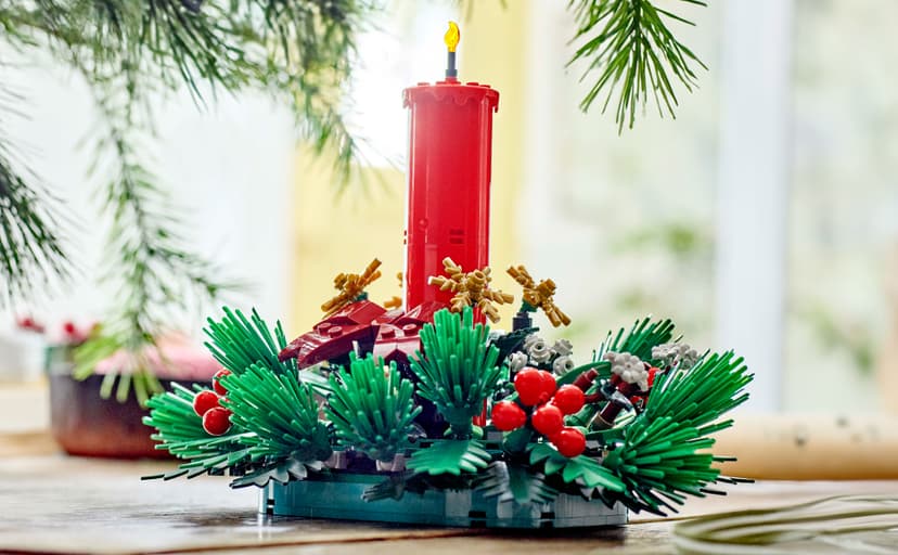 LEGO Christmas Table Decoration Building Toy for Kids - Brick-Built Holiday Centerpiece & Festive Room Decor - Christmas Craft for Girls & Boys, Ages 12+ - Gift Idea for Families - 40743