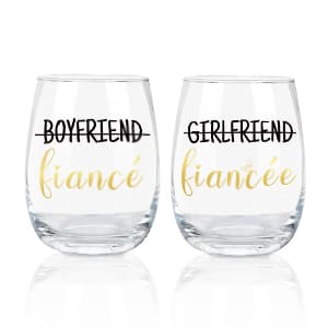 Engagement Gifts for Couples, Boyfriend and Girlfriend Wine Glass Engaged Gift Set with Wine Bag, Fiance Fiancee Gift for Him and Her Bride and Groom, Wedding Bridal Shower Gifts for Newlywed