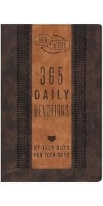 Teen to Teen: 365 Daily Devotions by Teen Guys for Teen Guys 1433687836