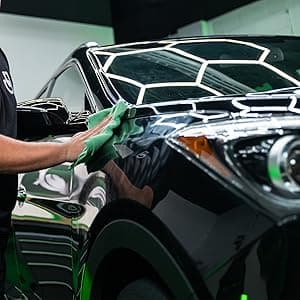 Turtle Wax Hybrid Solutions Ceramic Graphene Paste Wax for Car Detailing, High Gloss Shine, Extreme Water Beading, Long-Lasting Protection, for Paint, Glass Metal, Wheels and More, 5.5 oz (Pack of 1)