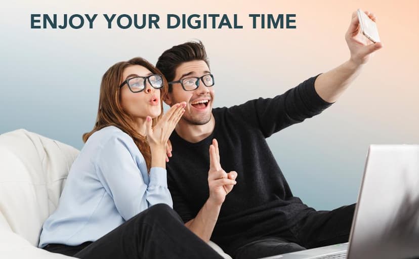 Stylish Blue Light Blocking Glasses for Women & Men – Helps Ease Digital Eye Strain & Headache from Computers, Phones w/Case