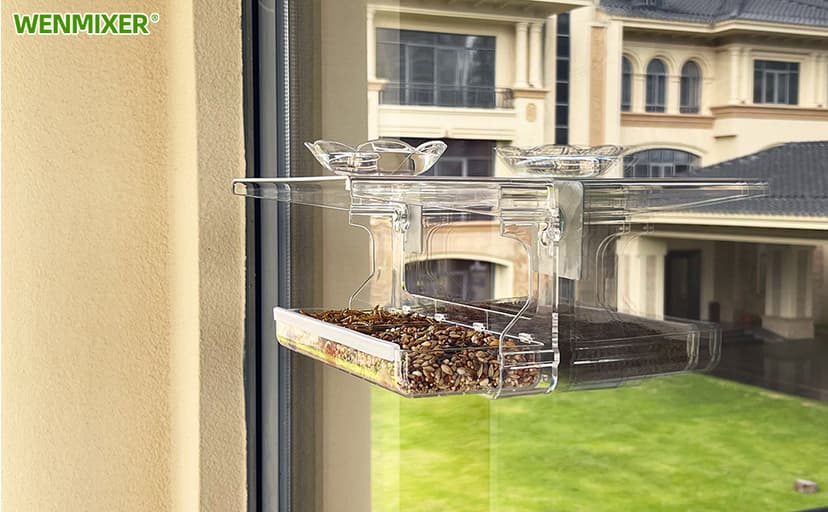 Window Bird Feeder with Non-Marking Self-Adhesive Hooks, Clear and Transparent, Outdoor Wild Bird Watching Gift, Garden Decor (Standard)