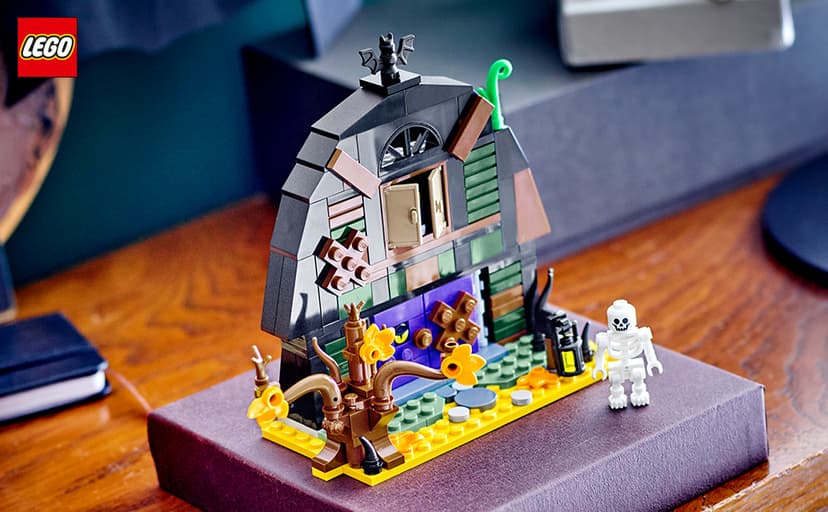 LEGO Halloween Barn Building Toy - Room Decor & Pretend Play Set for Boys & Girls, Ages 9+ - Halloween Toys & Crafts for Kids - Gift Idea - W/Scary Skeleton Minifigure - 40721
