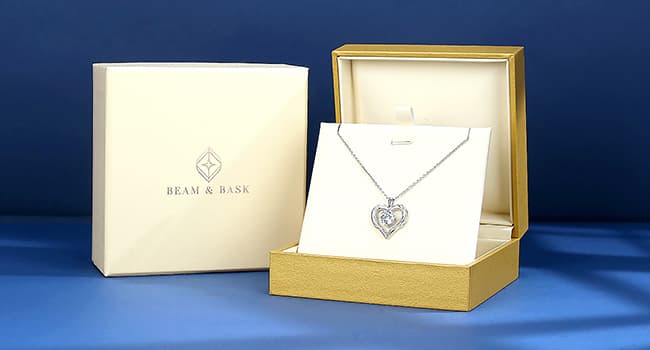 2-3 Ct Moissanite Heart Necklaces for Women, 18K Gold Plated Romantic Pendant for Anniversary Birthday, 925 Sterling Silver Jewelry for Wife Girlfriend Mom Her