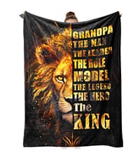 AceThrills Grandpa Gifts for Grandpa Birthday, Christmas, Fahthers Day - Grill Master Engraved Bamboo Cutting Board 12.3"L x 8.7"W x 0.4"Th (World's Best Grandpas)