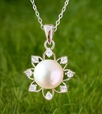 YEETONDA Granddaughter Necklace - Granddaughter Gifts from Grandma, Graduation Gifts for Her, Birthday Christmas Confirmation Wedding Keepsake Jewelry gifts for Granddaughter Teen Girls, Sterling Silver Freshwater Pearl Necklace