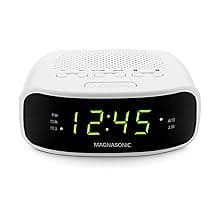 Magnasonic Digital AM/FM Clock Radio with Battery Backup, Dual Alarm, Sleep & Snooze Functions, Display Dimming Option (EAAC200)