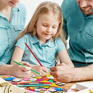 Birthday Gifts for Mom Grandma, Wooden Family Birthday Plaque Reminder Calendar Board Wall Hanging, Grandmother in Law Granny Present for Mothers Day Birthday Christmas Gift, FAMILY Sayings Pattern