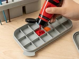 18 mixing wells, 16 slots fitting 0.24-0.63 in diameters, 3 washing compartments, removable tray lid MyLifeUNIT Paint Brush Cleaner, Paint Brush Holder with Palette, Grey B01H5JIU14