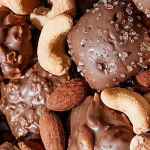 Broadway Basketeers Gift Basket – Gourmet Snack & Chocolate Food Gifts Christmas Holiday, Women, Men, Family, Thank You, Care Package for College & Teachers – Corporate Kosher